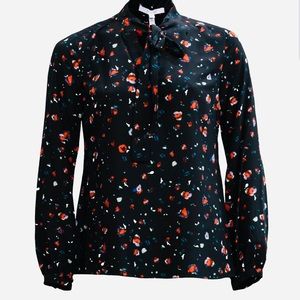 DEREK LAM 10 CROSBY
Evadine Floral Tie-Neck Blouse